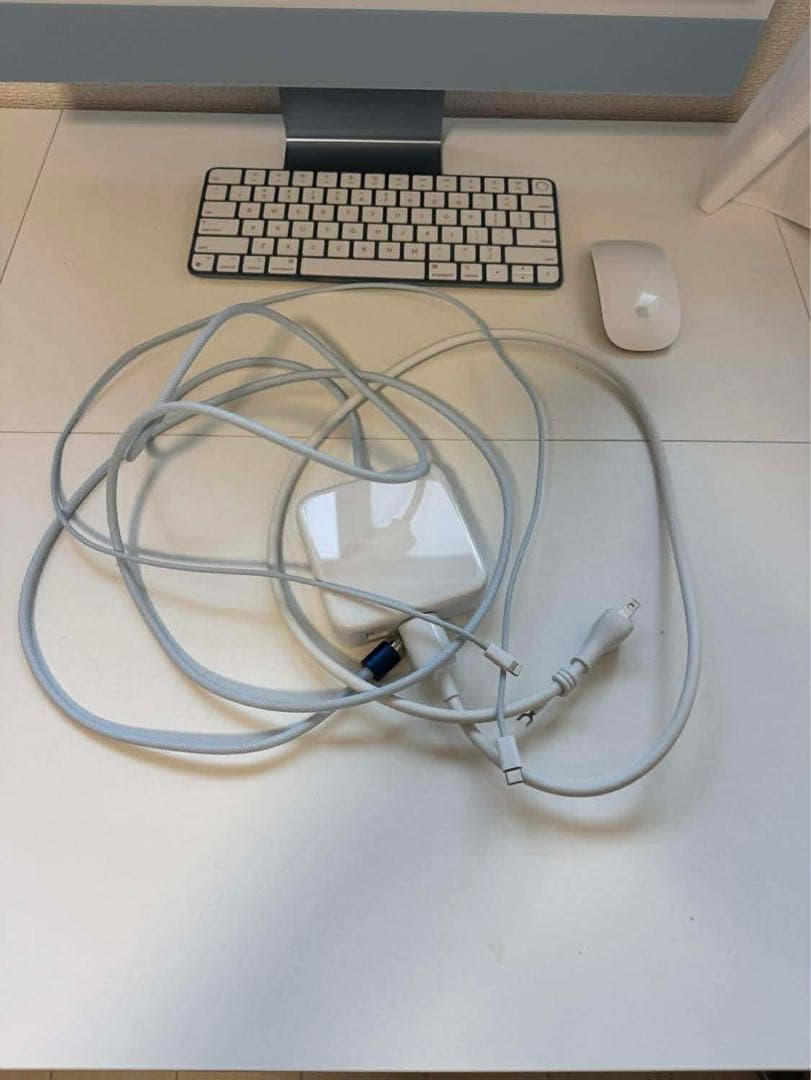 Apple iMac 24インチ M3 8GB/512GB 4ポート ブルー