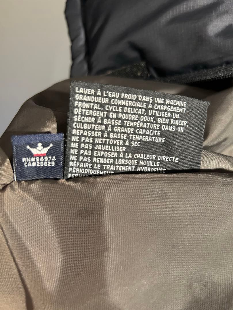 STUSSY ステューシー　ダウンジャケット