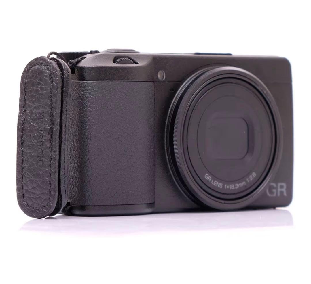 【極美品・ショット数180枚】リコー RICOH GR III&アクセサリー多数