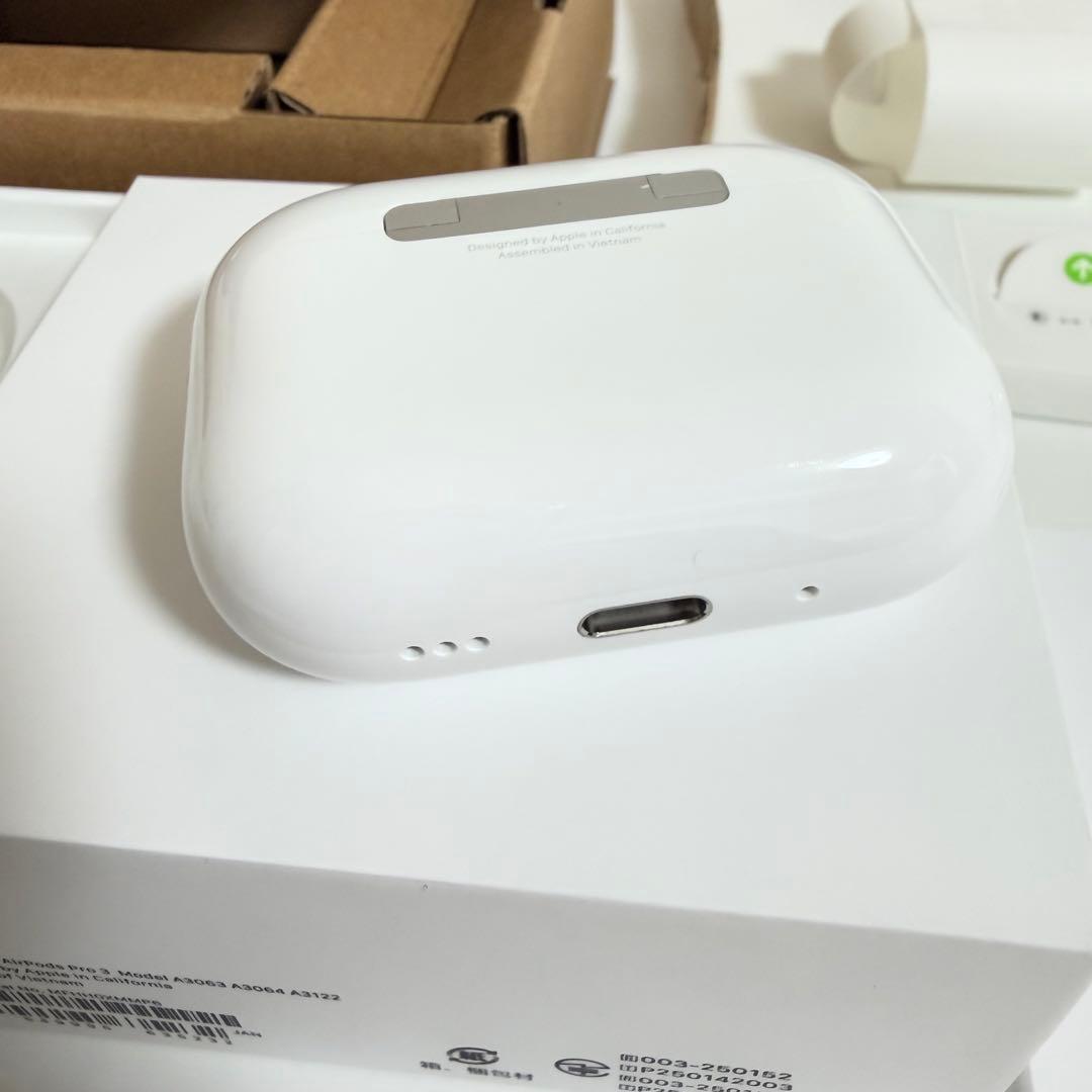 AirPods Pro 3 A3064 MFHP4J/A ワイヤレス充電ケース