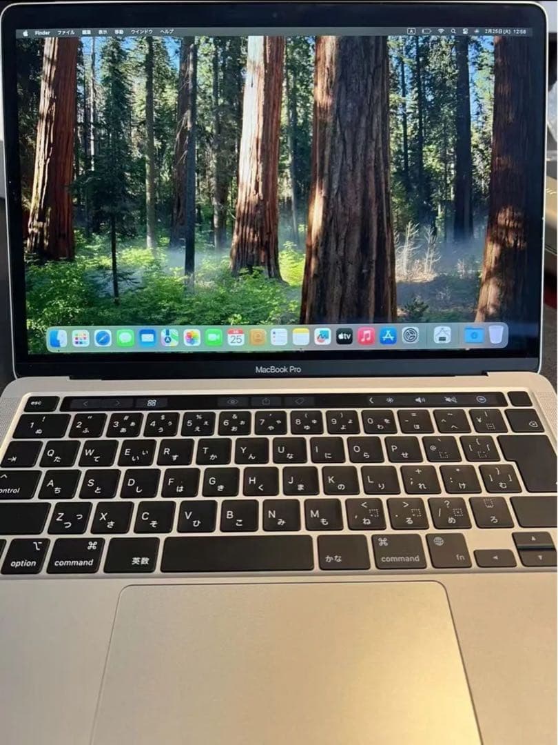 美品M1チップ Macbook Pro 2020 メモリ8gb SSD256gb