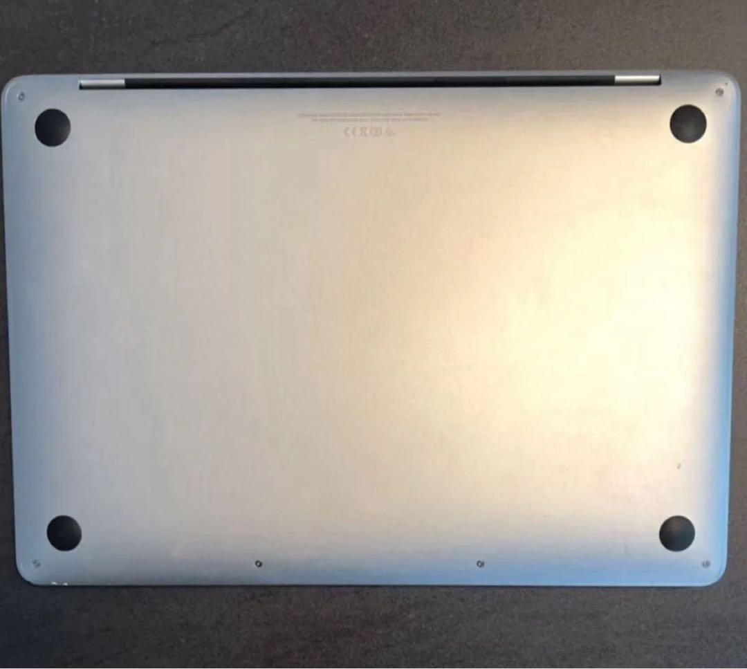 美品M1チップ Macbook Pro 2020 メモリ8gb SSD256gb