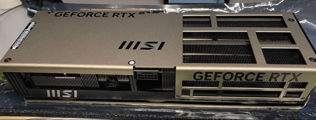 グラフィックボード・グラボ・ビデオカード MSI GeForce RTX 5070 INSPIRE 3X