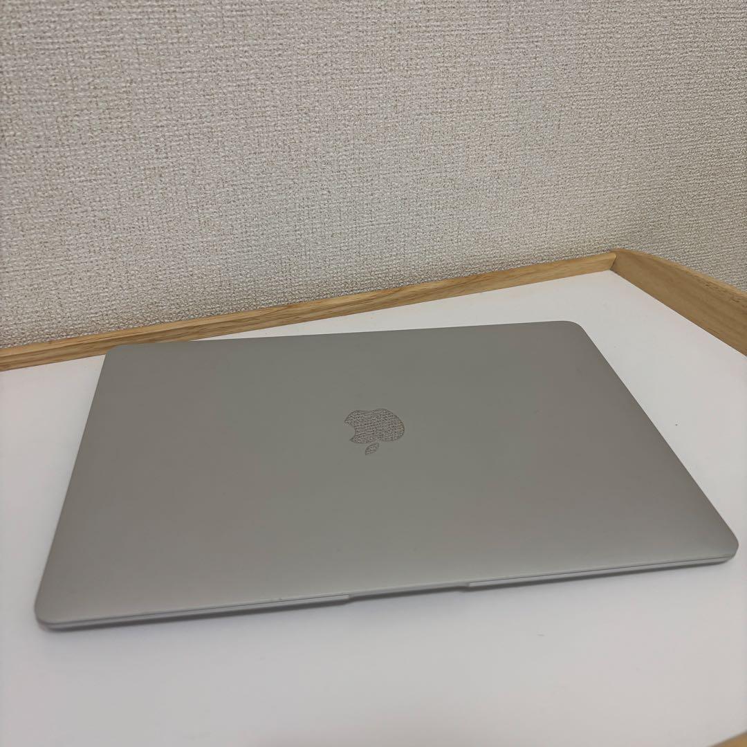Macbook Air 2020年 13inch Apple パソコン 本体