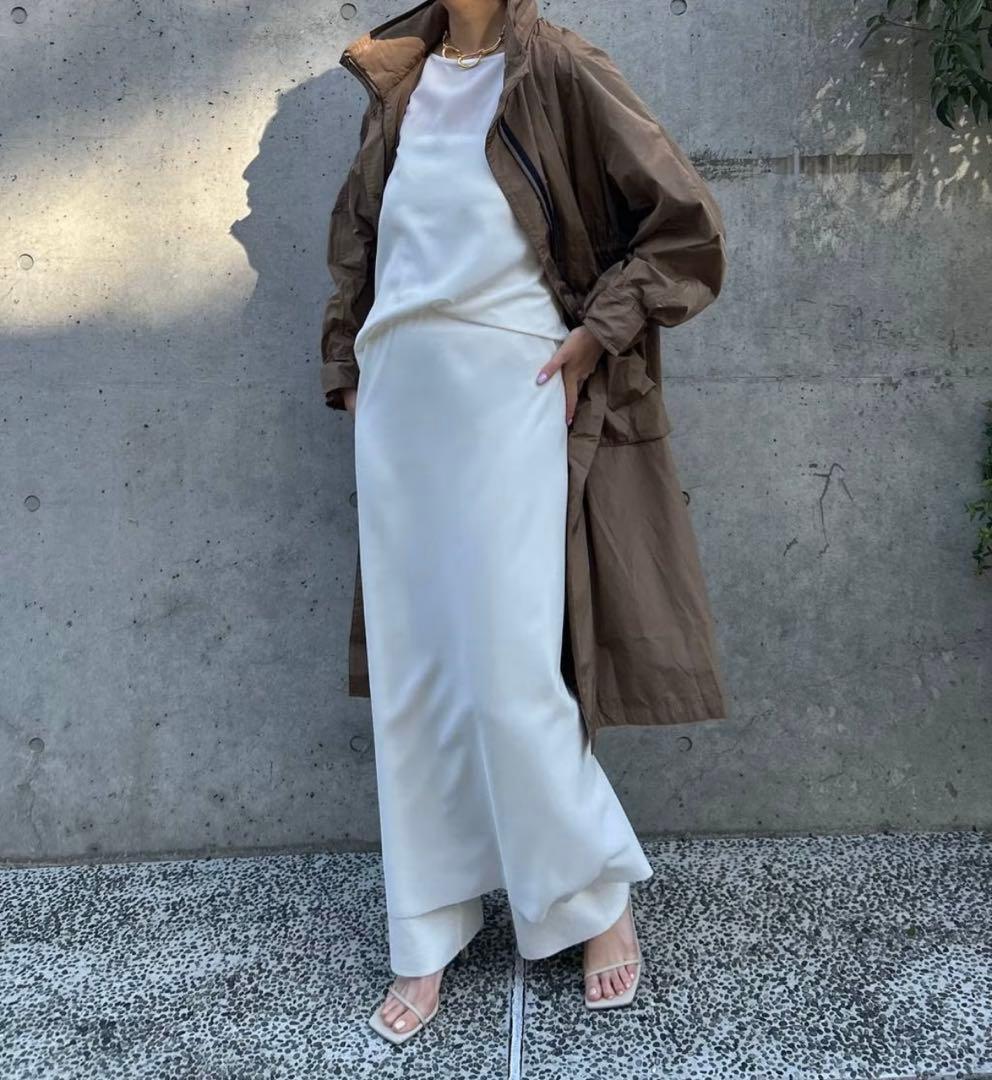 美品　Chaos カオス　プリズムライトコート　キャメル