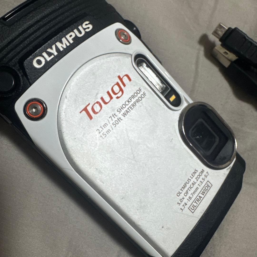 OLYMPUS Tough デジタルカメラ