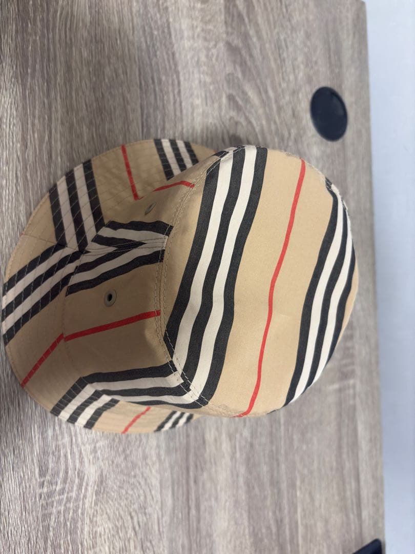 【未使用】BURBERRY LONDON ENGLAND BUCKET HAT