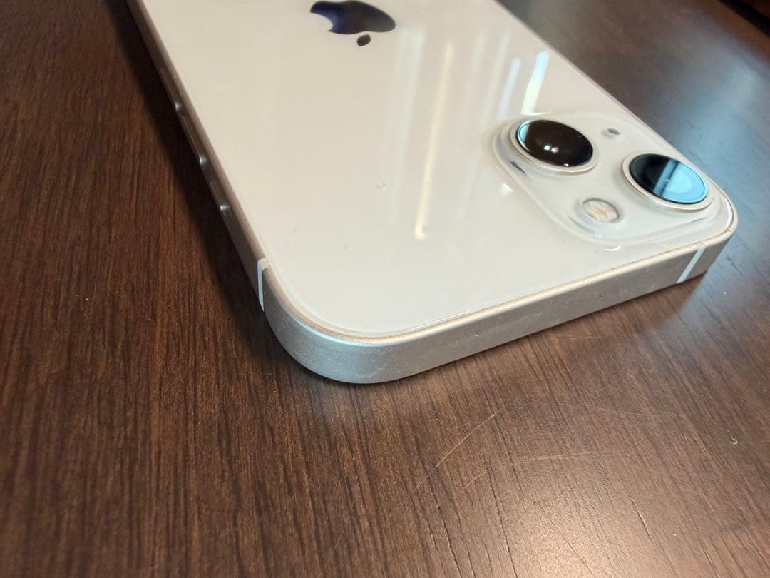 【新品同様/バッテリー97%】iPhone 13 スターライト SIMフリー