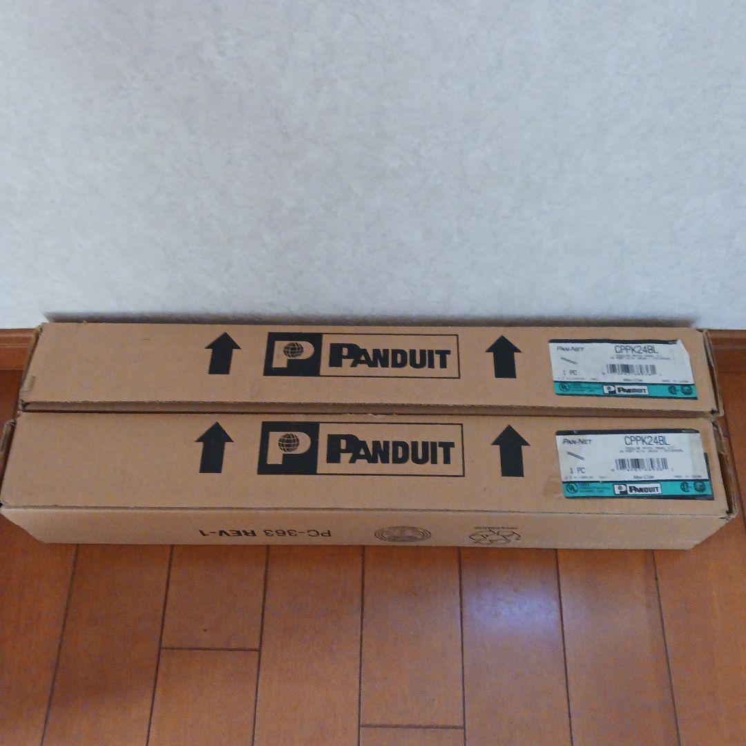 パンドウィット　CPPK24BL 24ポートパッチパネル　2個