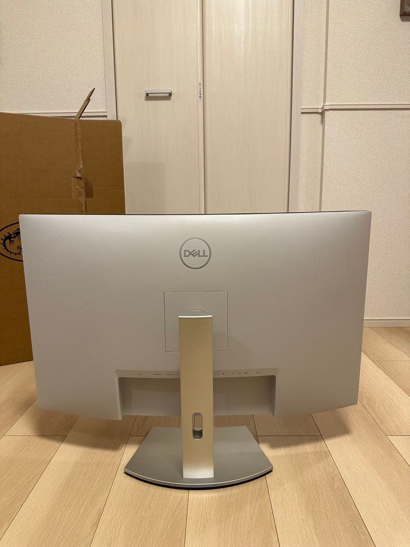 DELL S3221QS 31.5インチ 曲面 4K モニター