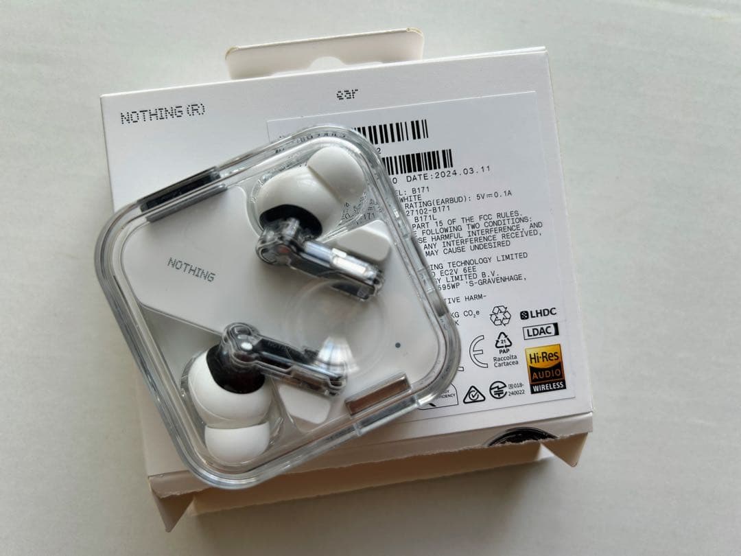 Nothing Ear 2024年発売モデル（ホワイト）