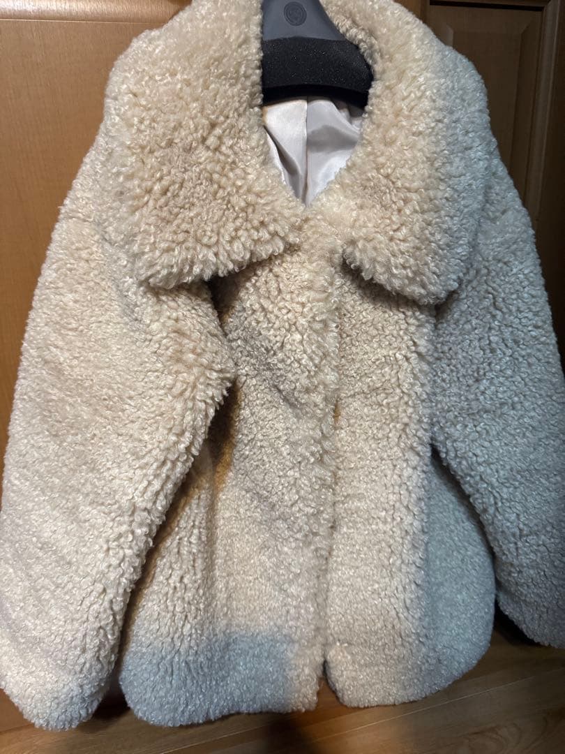 完売品　cygne ファーコート