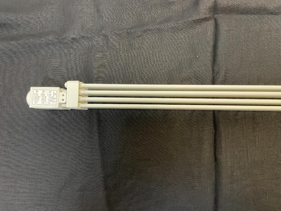 ◆ ウインドーラジエーター 伸縮タイプ W/R-0912 90-120cm 森永