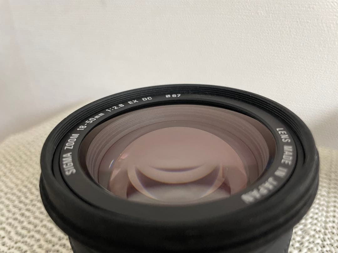 SIGMA 18-50mm F2.8 EX DC ズームレンズ