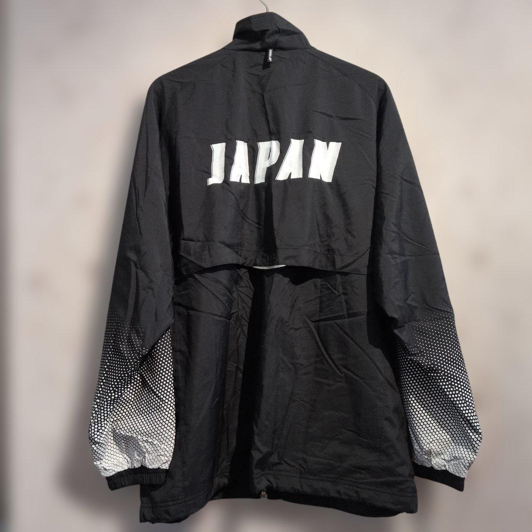 YONEX ブラック ウォームアップジャケット 日本代表