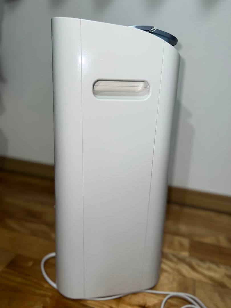 シャープ　除湿機　空気清浄機　プラズマクラスター CV-EF120