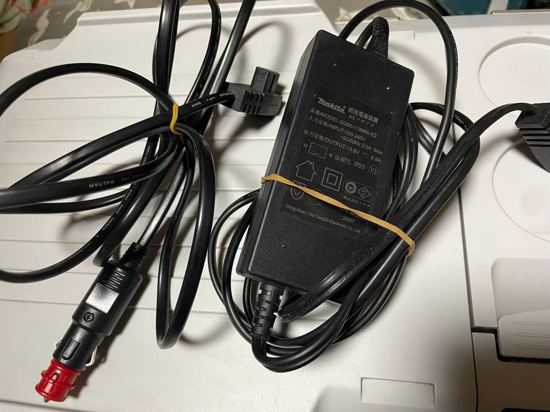 Makita LXT 冷温庫