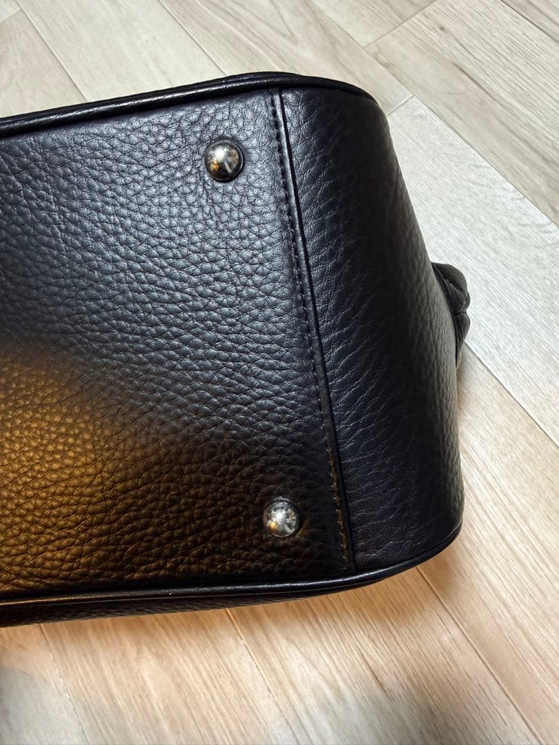 ペッレモルビダMB026A-フラップボストンバッグ(Mサイズ)ブラック