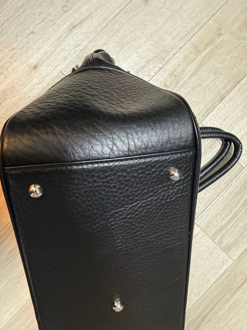 ペッレモルビダMB026A-フラップボストンバッグ(Mサイズ)ブラック