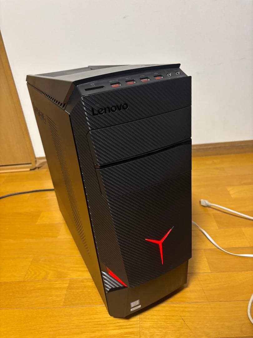 週末値下げ！赤光り！めずらカッコイイLenovoゲーミングPC 中古SSD i7