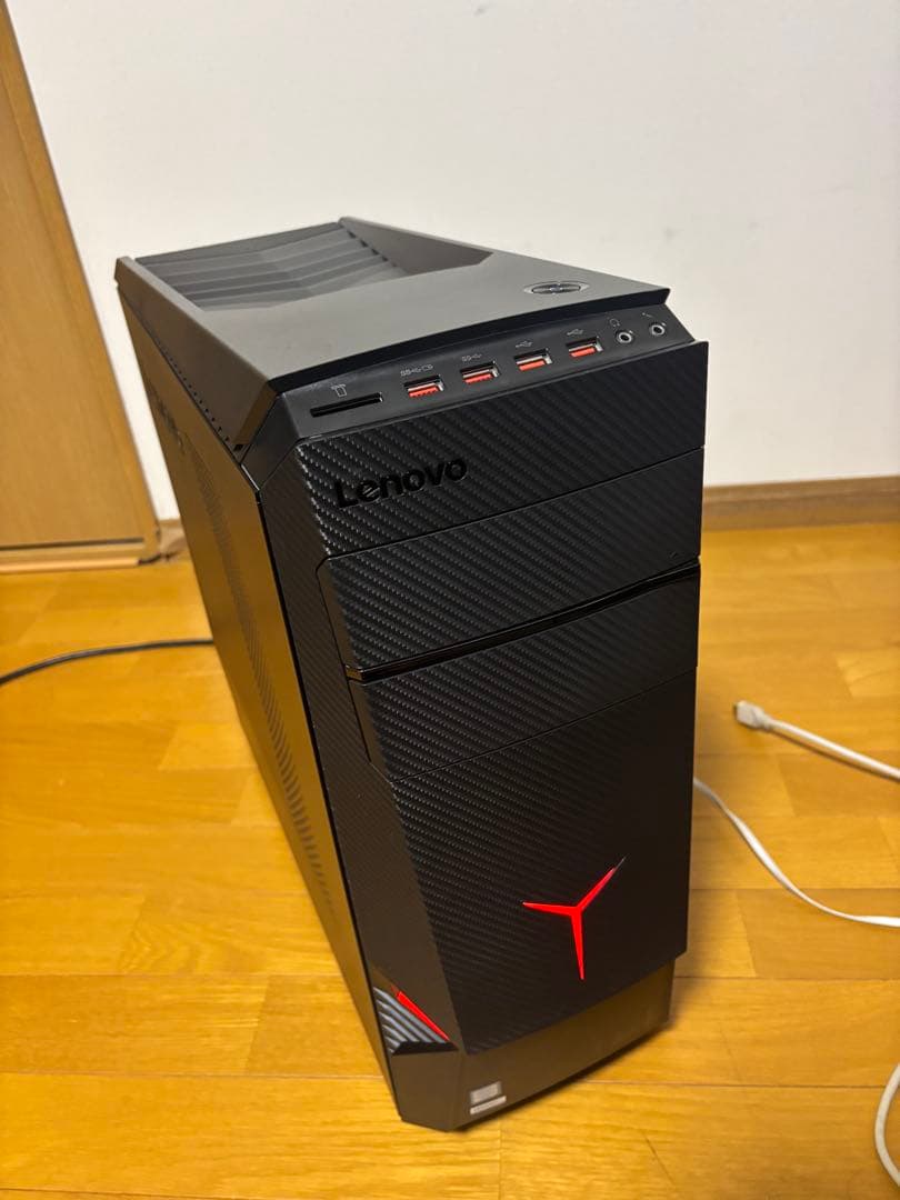 週末値下げ！赤光り！めずらカッコイイLenovoゲーミングPC 中古SSD i7