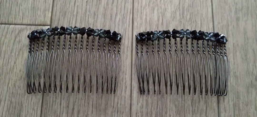 コンプレックスビズ　ヘアクリップ２個組、ヘアコーム 2個組セット ブラック