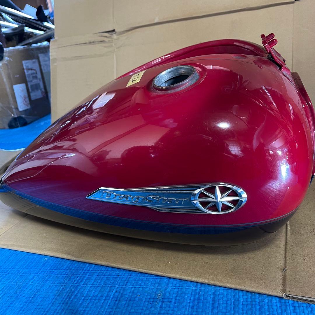 即購入OK ドラッグスター400 VH01J 取り外し　純正タンク　赤