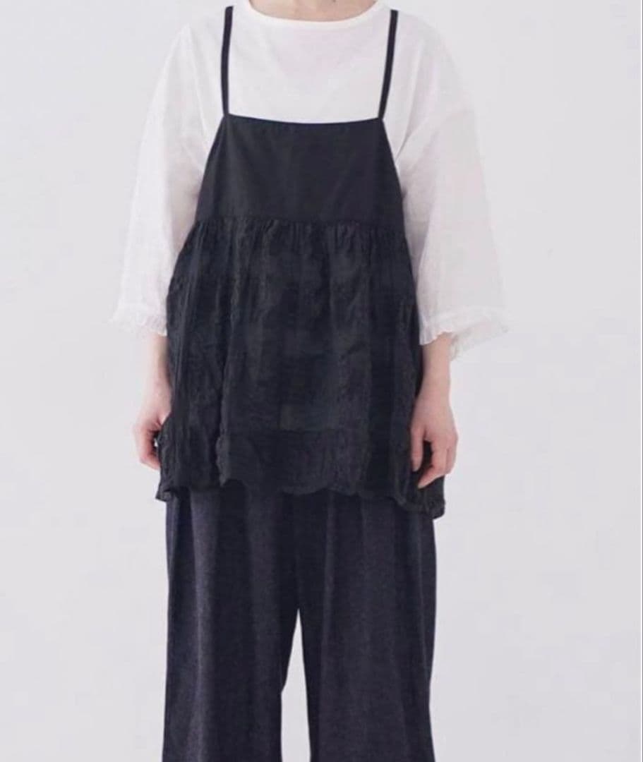 nest Robe　シアサッカーキャミブラウス