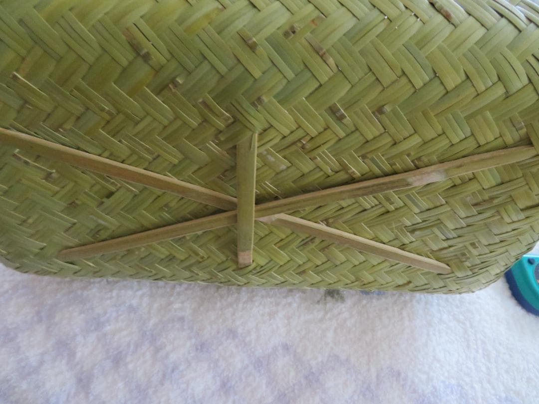 新品　未使用　青竹 市場かご 大 ビニール取っ手で痛くない