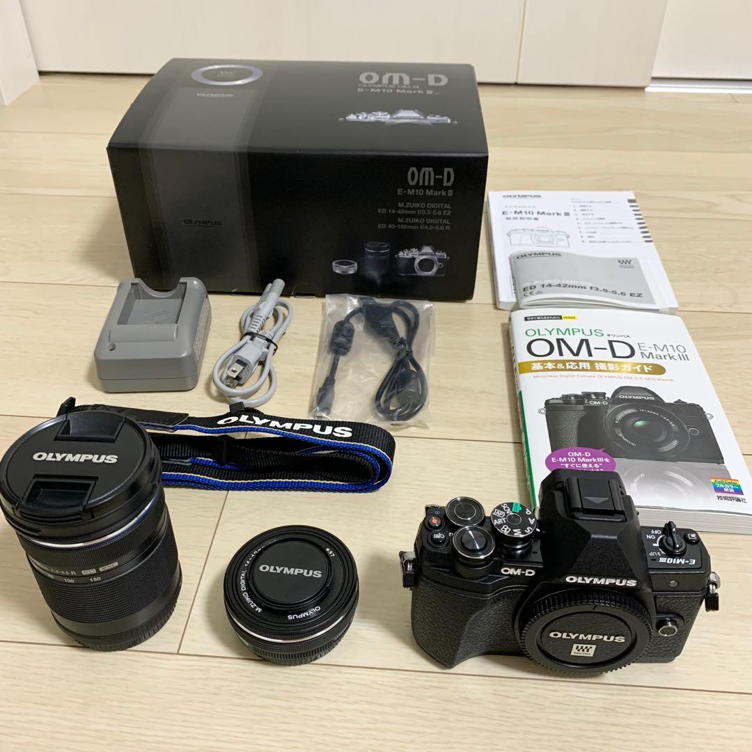 OLYMPUS OM-D E-M10 Mark III 本体とレンズセット