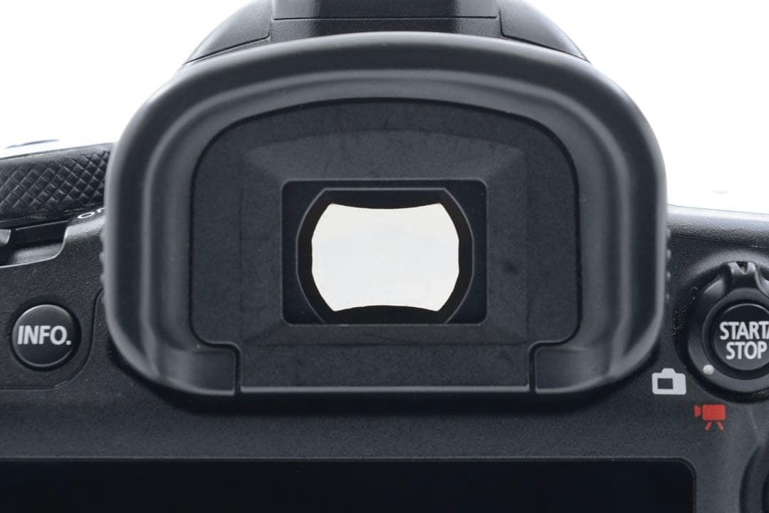 デジタル一眼レフカメラCanon EOS 5D Mark IVダブルレンズセット