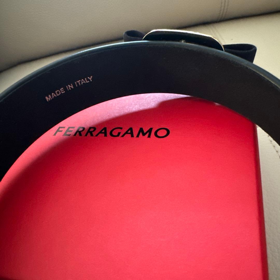 FERRAGAMO ヘアバンド 黒 Made in Italy