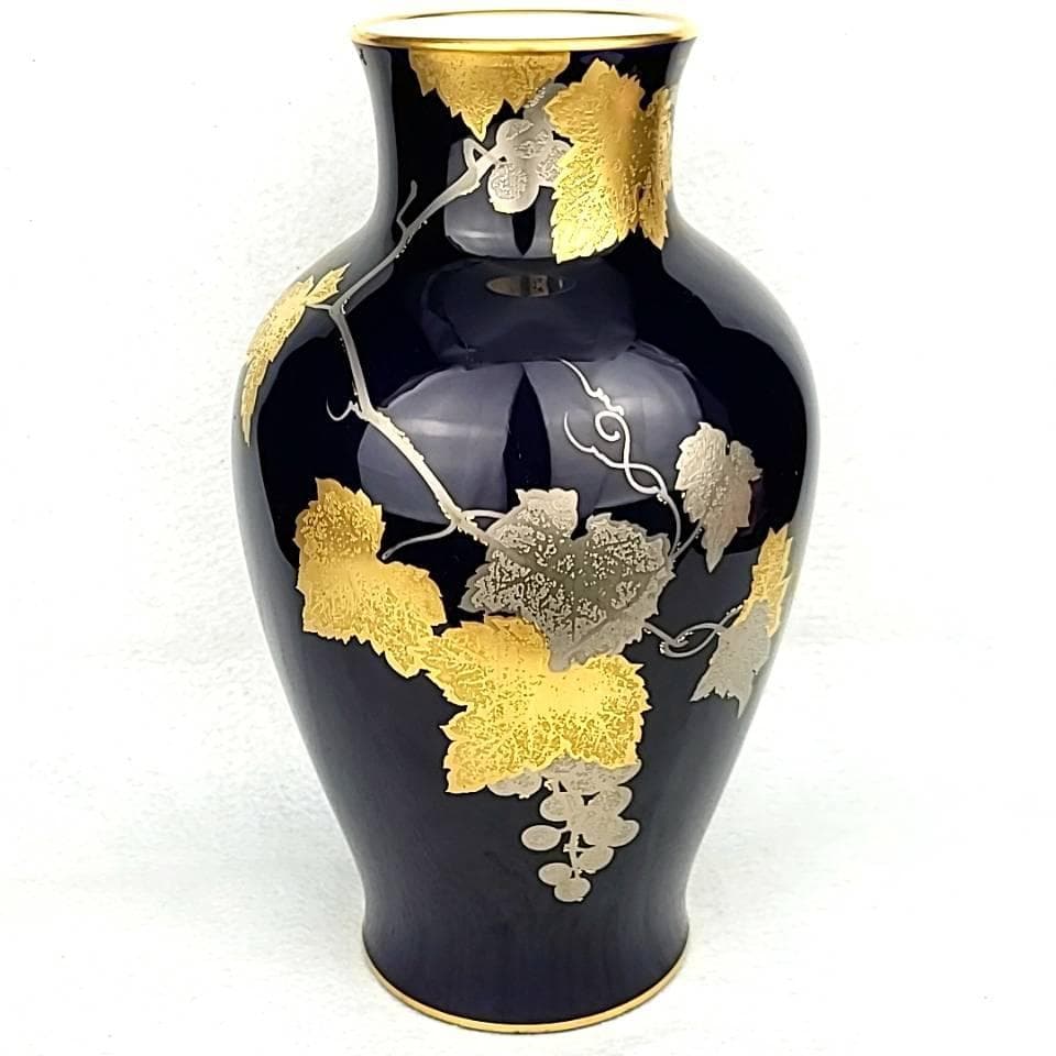 □良品□大倉陶園 瑠璃金蝕ぶどう フラワーベース 花瓶 箱つき