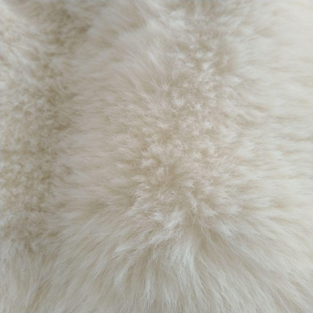 【バースデーバッシュ】美品　バックリボン ファー ベスト　ふわふわ