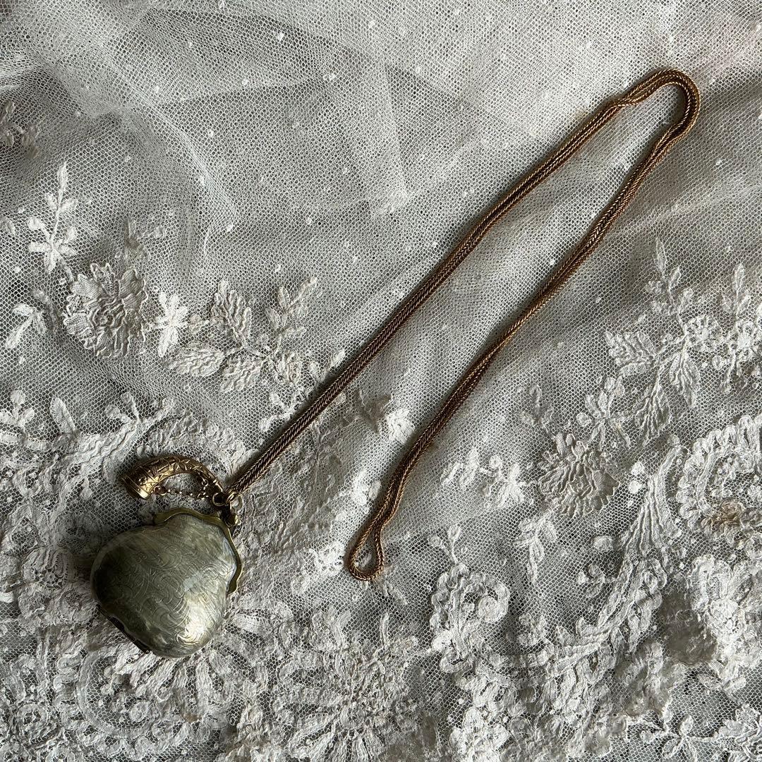 ♡レア♡　フランスアンティーク　ペンダント　ミニチュア　小さなパース　ピルケース