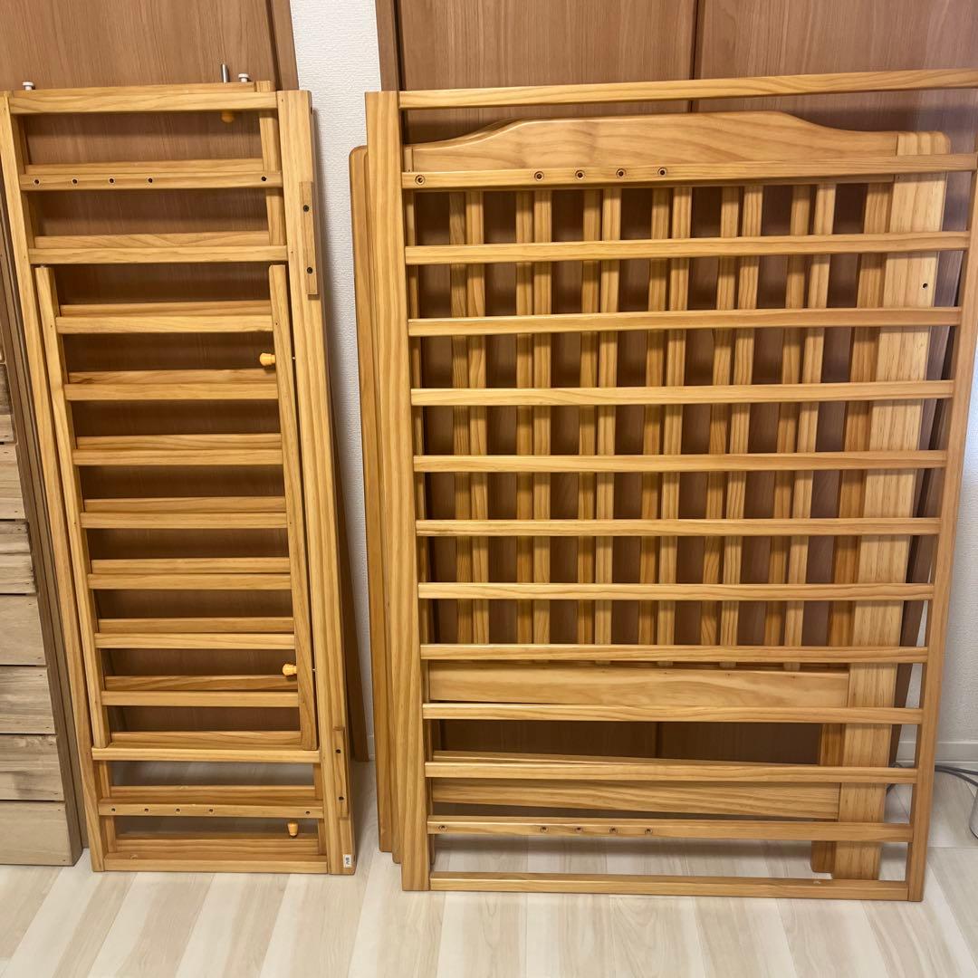 ハイシートベビーベッド