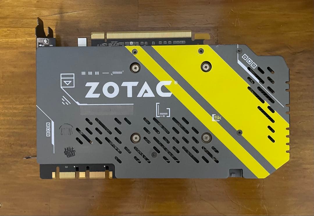 ZOTAC GeForce GTX1070 グラフィックボード