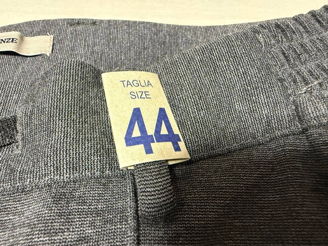 ジャブスアルキビオ　マサッチョ　44 グレー