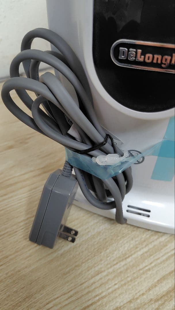 【美品　DeLonghi】 デロンギ オイルヒーター NJ0505E