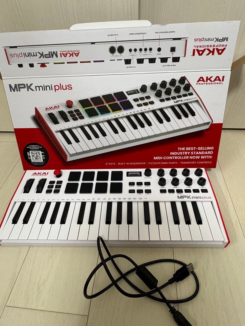 AKAI MPK mini plus USB MIDIキーボード