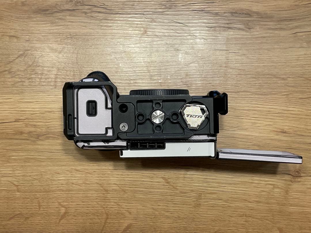 SONY FX30 TILTAハーフケージ・スキンシール付