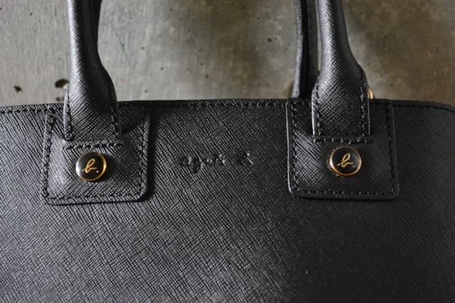 美品 agnis b アニエスベー 2WAY ミニバッグ ショルダーバッグ 黒