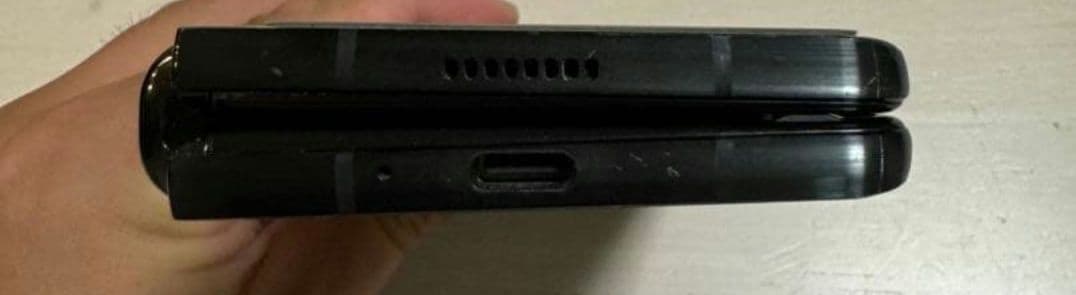 Galaxy Z fold 2 simフリー 海外版