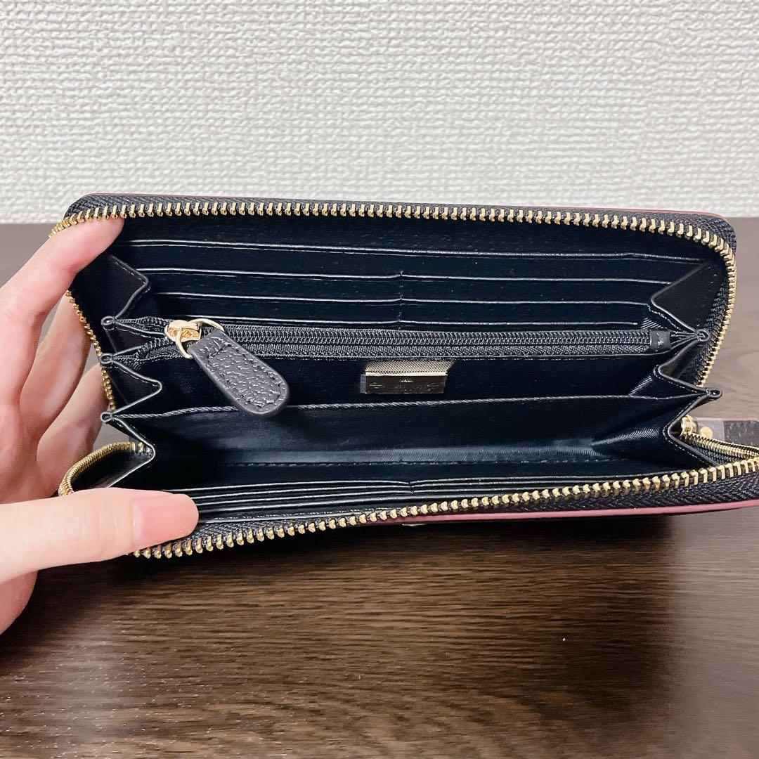 VivienneWestwood 長財布　ブラック　ゴールド　ラウンドファスナー