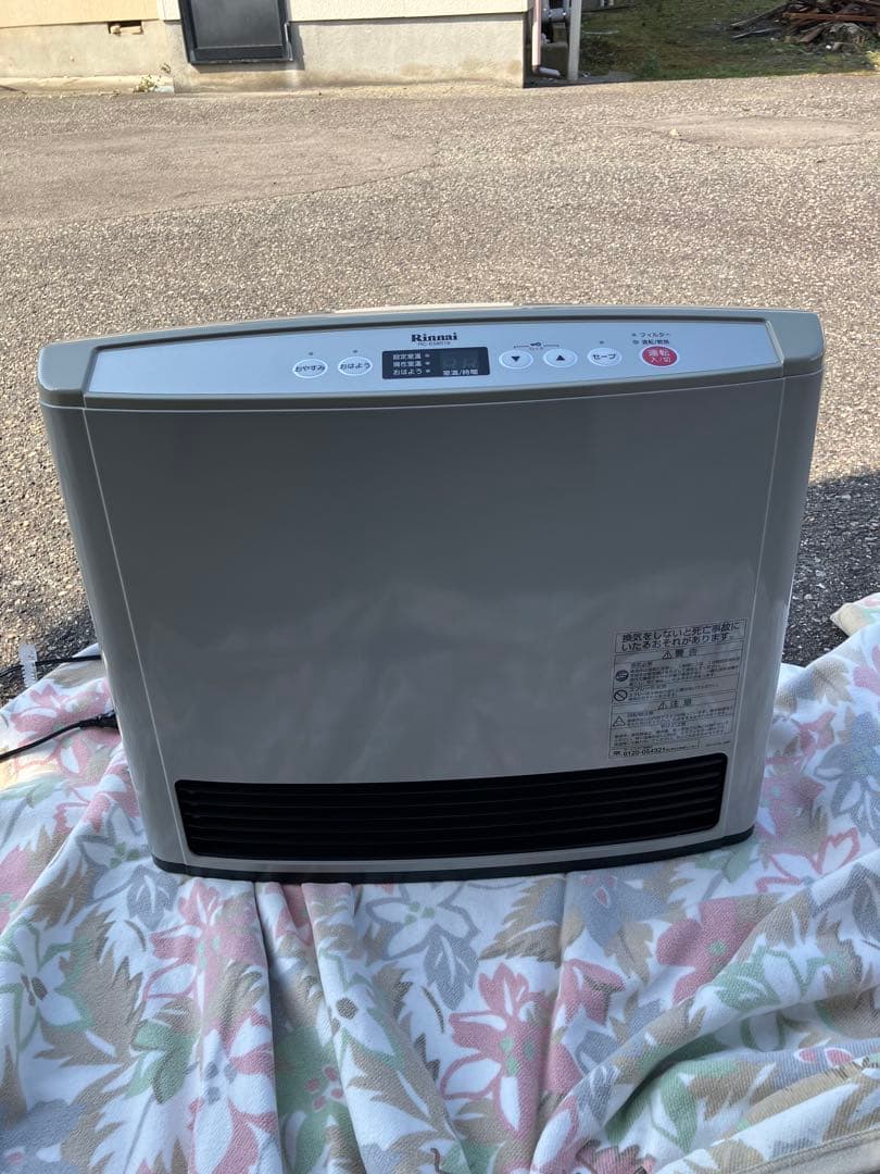 Rinnai ガスファンヒーター デジタル表示