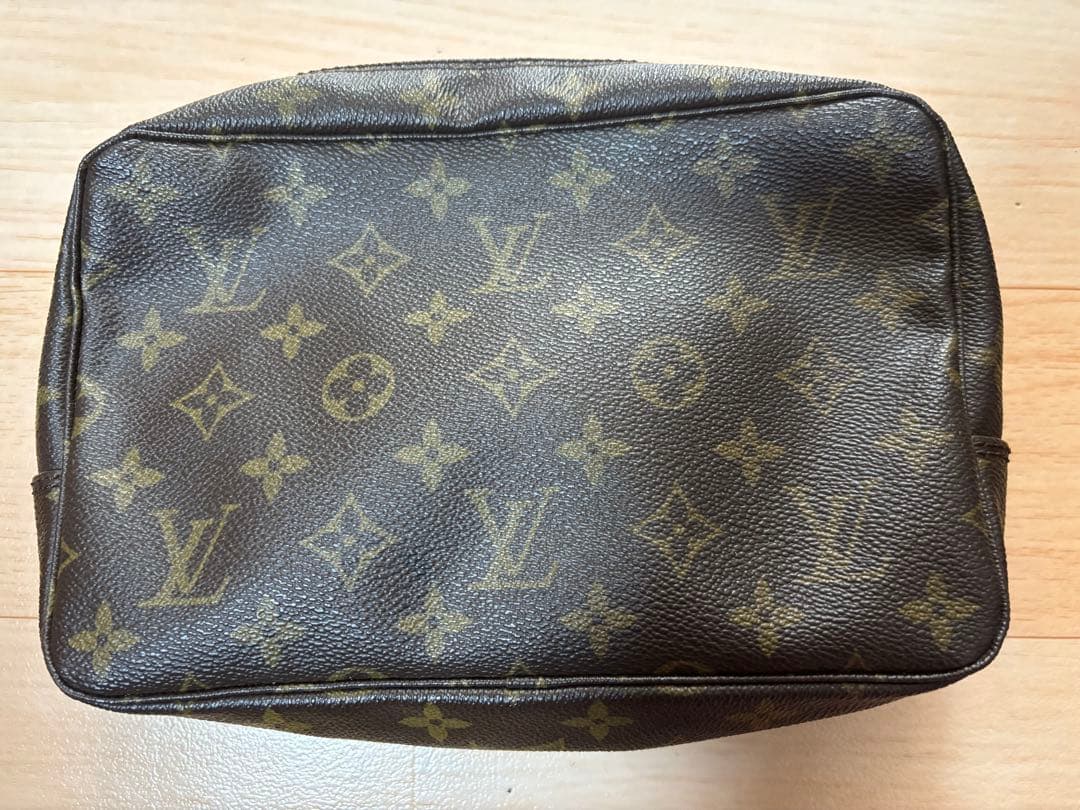 Louis Vuitton モノグラム セカンドバッグ