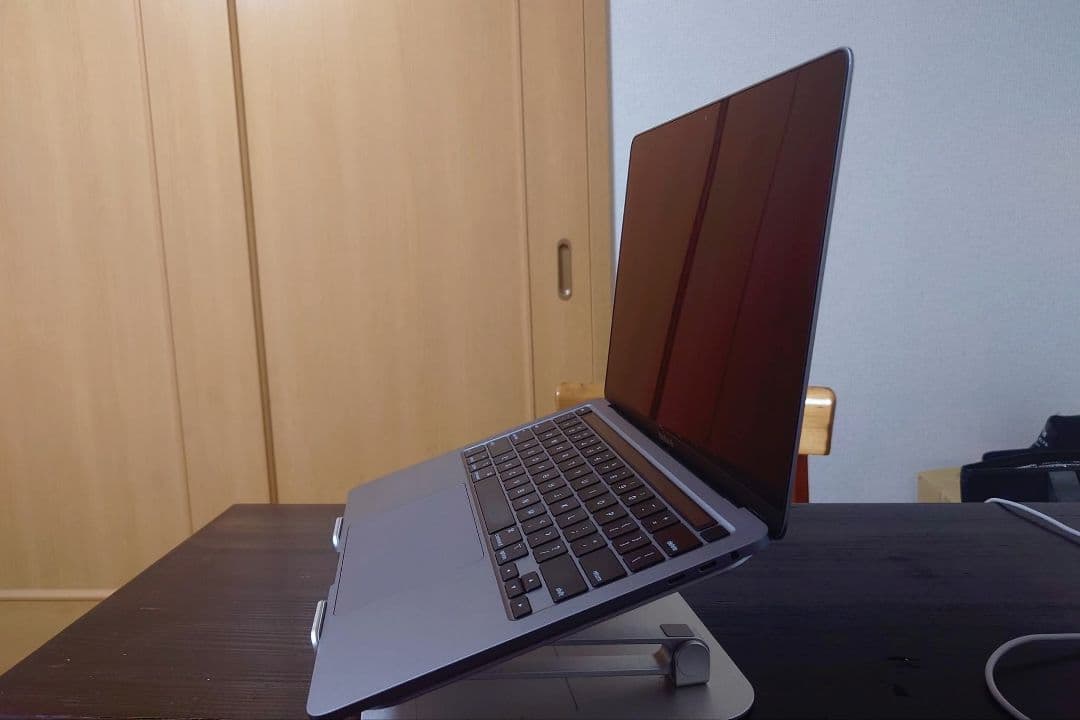 MacBook Pro 2020 13インチ 512GB