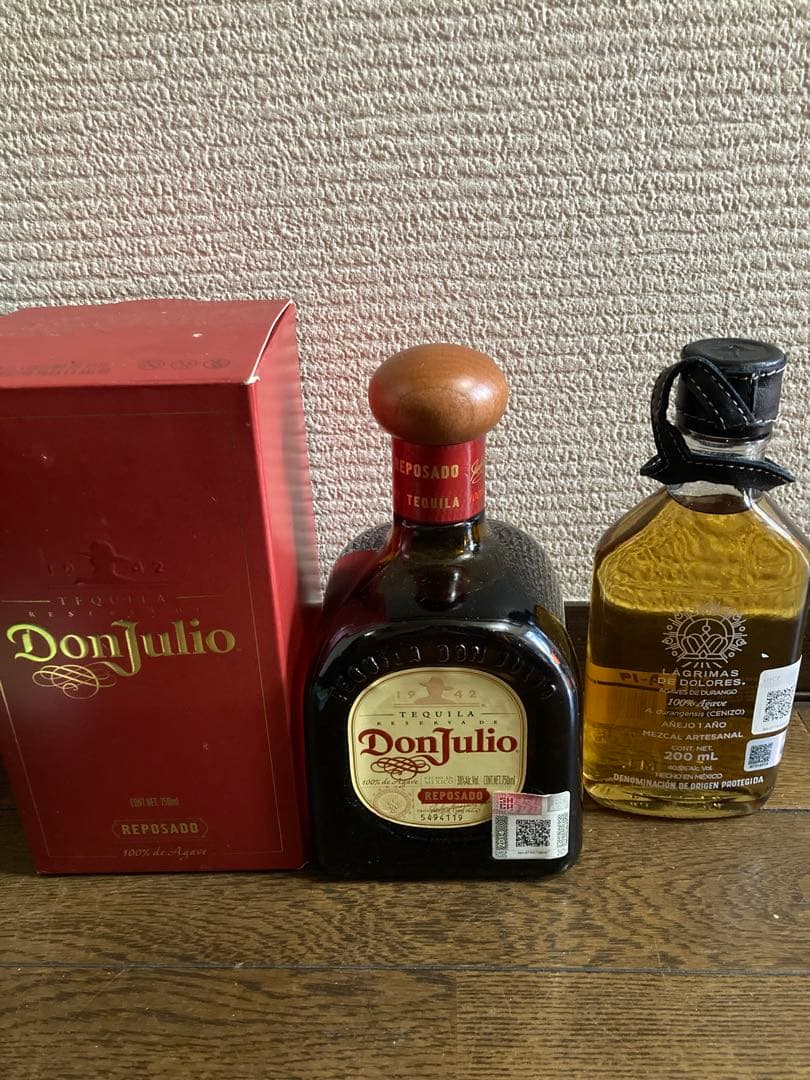未開栓テキーラ、ドン・フリオとメスカル、ラグリマス・デ・ドロレス2本セット