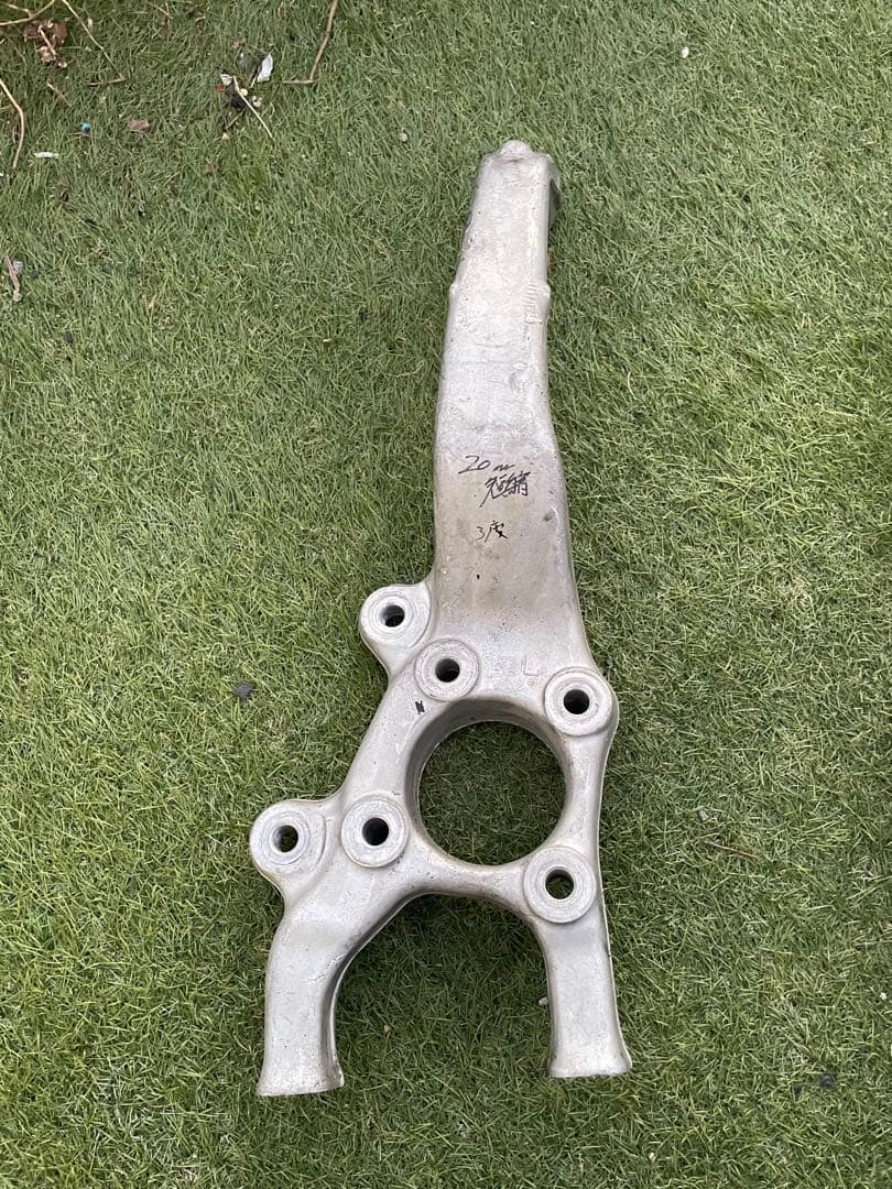 ショートナックル 20mm短縮、約3度仕様 マークX、クラウンなど