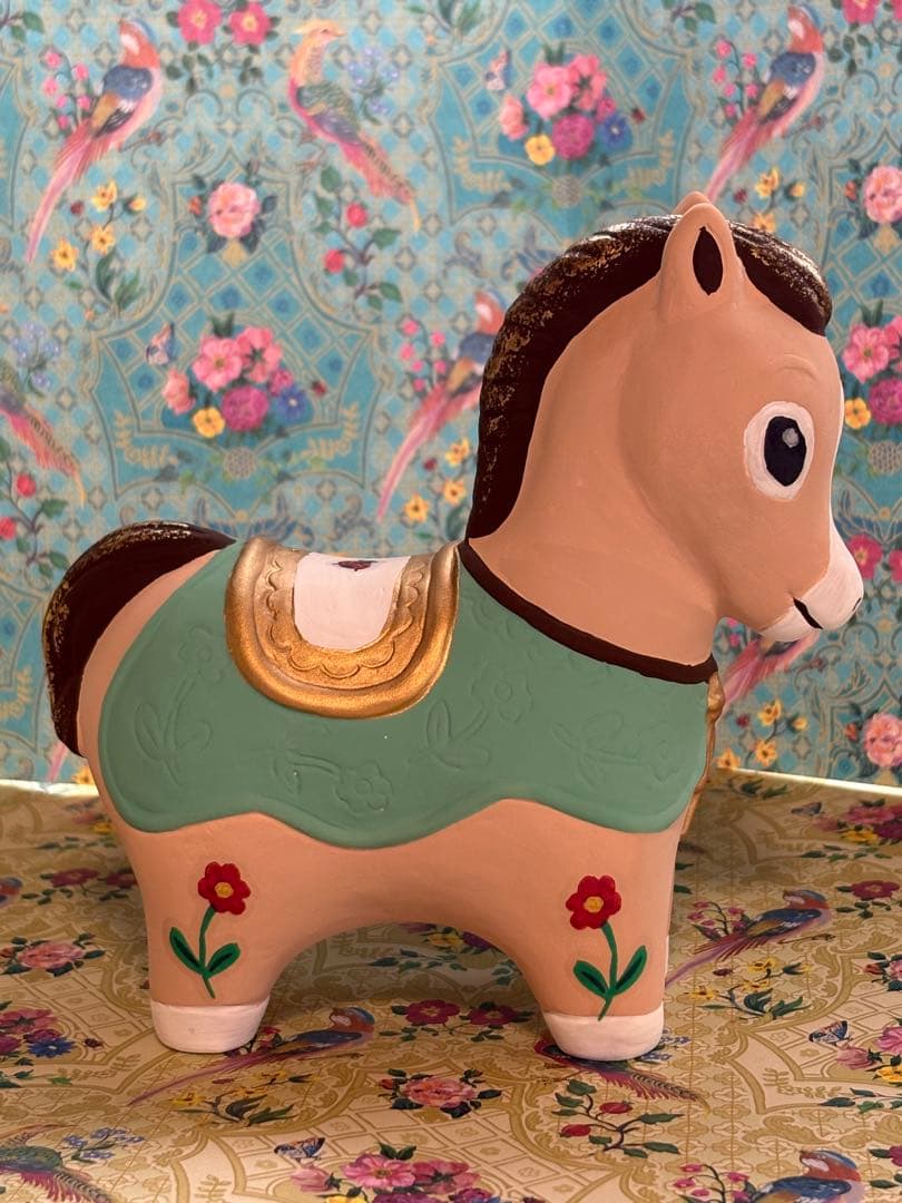 ナタリーレテ　2026年干支置物　午　招き猫　アフタヌーンティーオンライン限定品